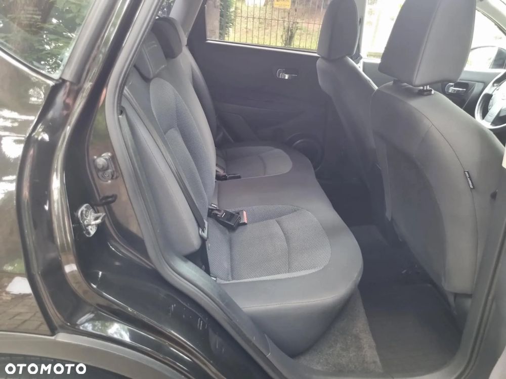Nissan Qashqai - 12