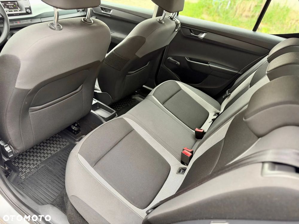 Skoda Fabia 1.0 TSI Ambition - 28