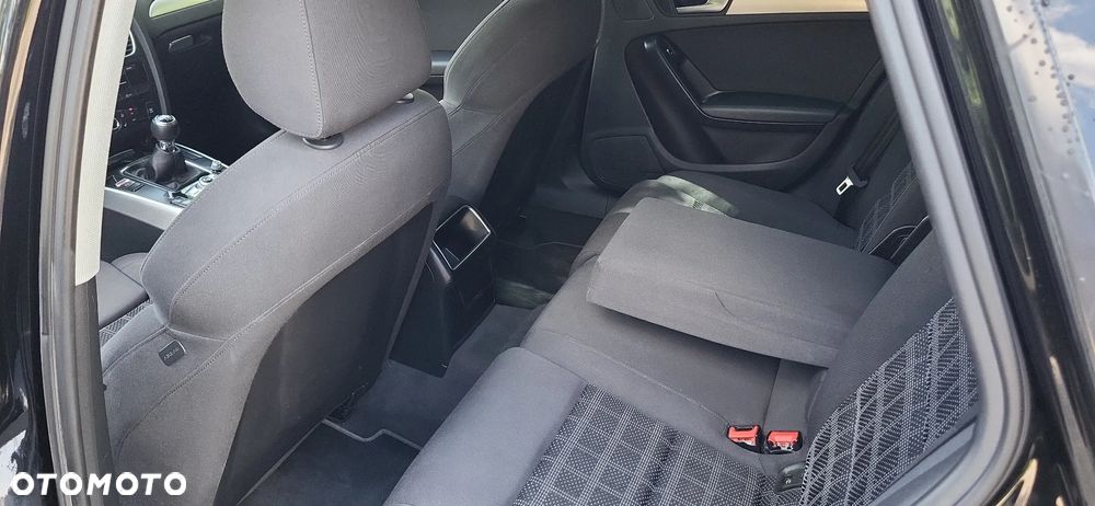 Audi A4 Avant 2.0 TDI - 15