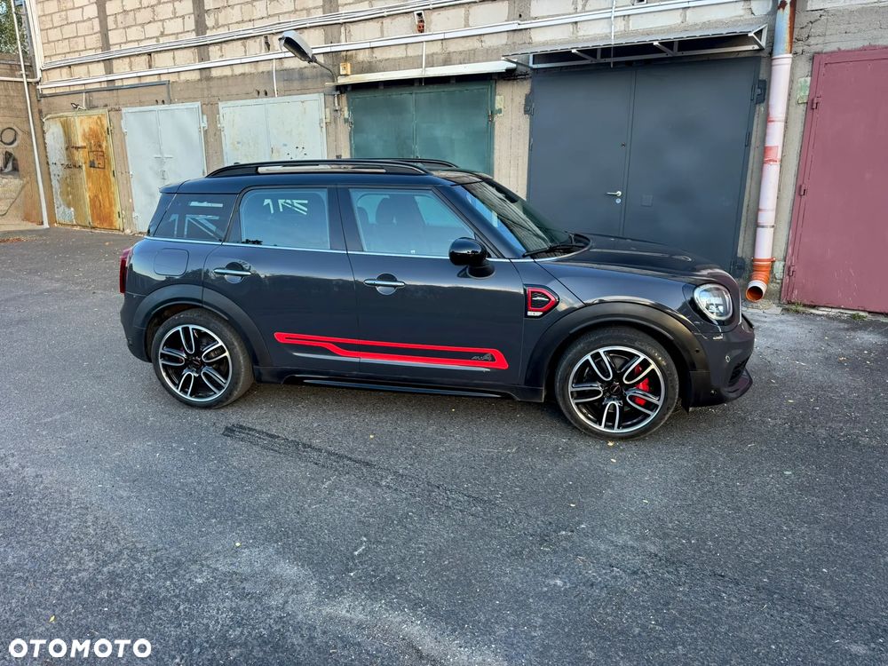 MINI Countryman JCW ALL4 - 4
