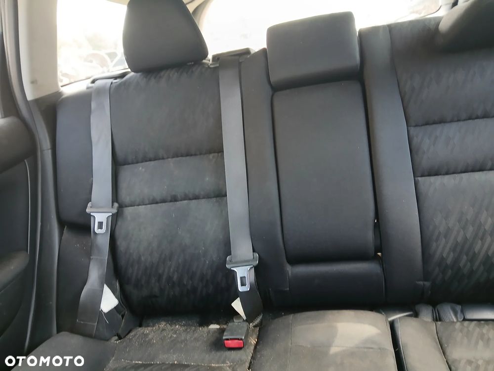 honda accord tourer VII NH658P fotel fotele kanapa deska kokpit podsufitka boczek boczki klamka - 7