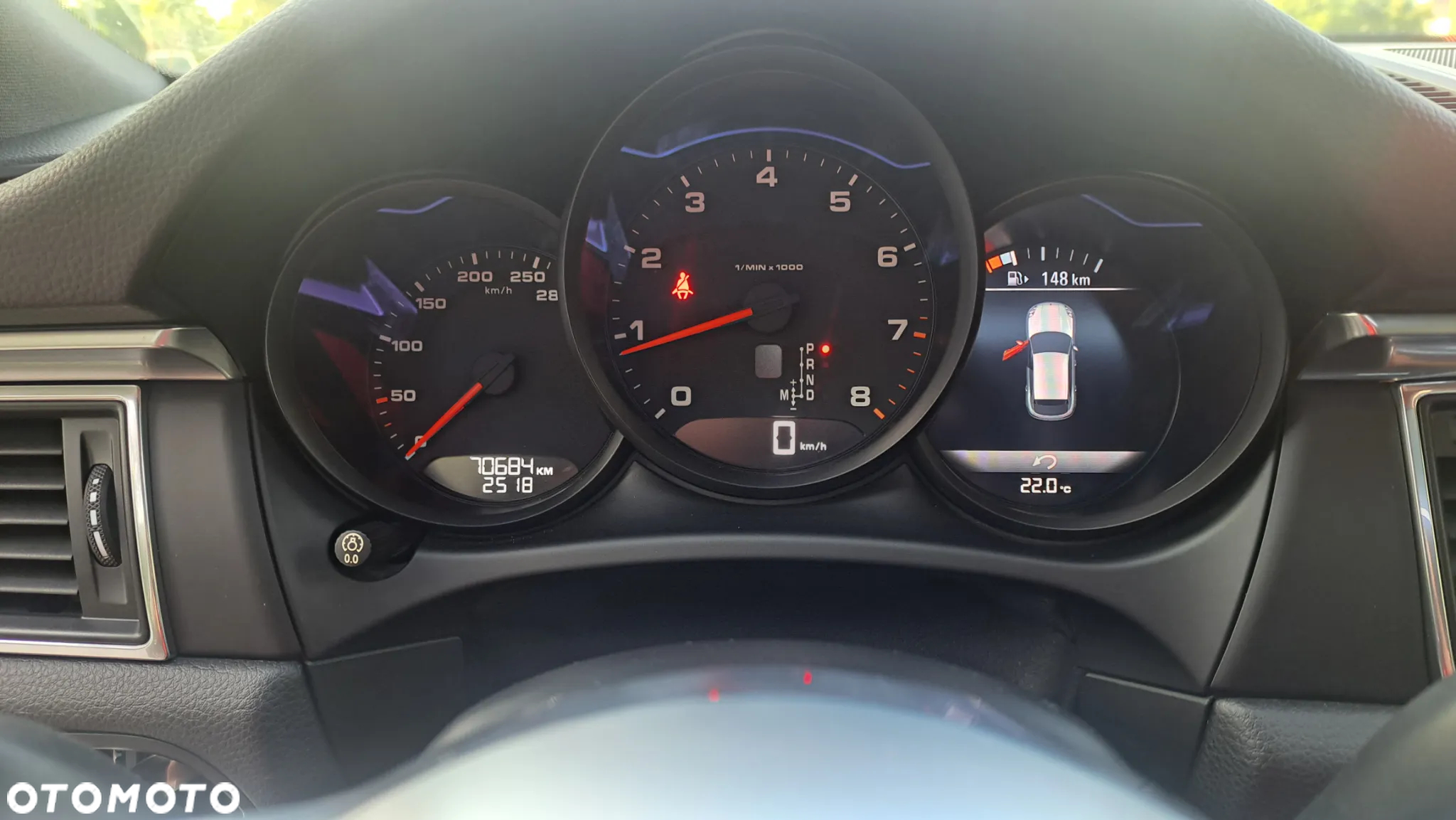 Porsche Macan - 30