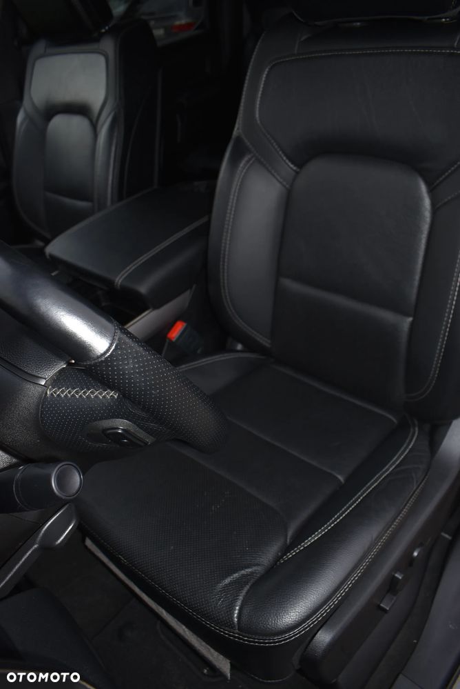 Dodge RAM 1500 5.7 4x4 - 15