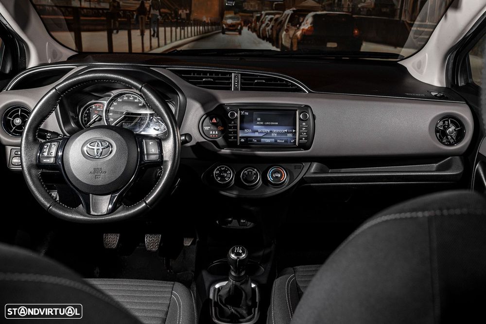 Toyota Yaris 1.0 VVT-i Comfort - 11