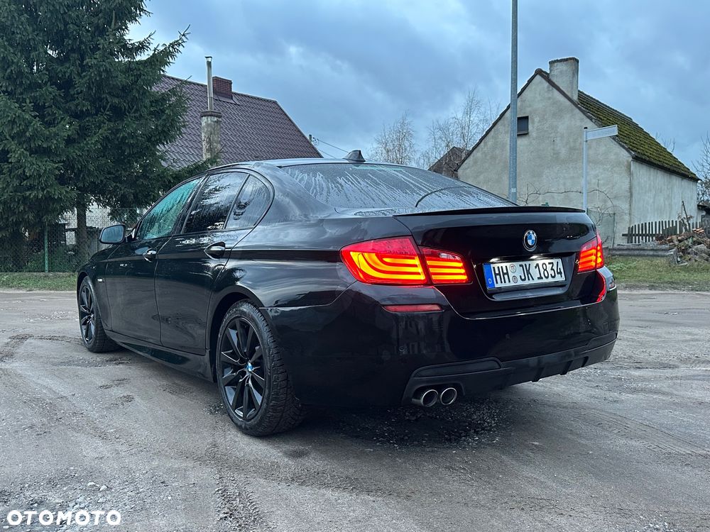 BMW Seria 5 520d Luxury Line - 14