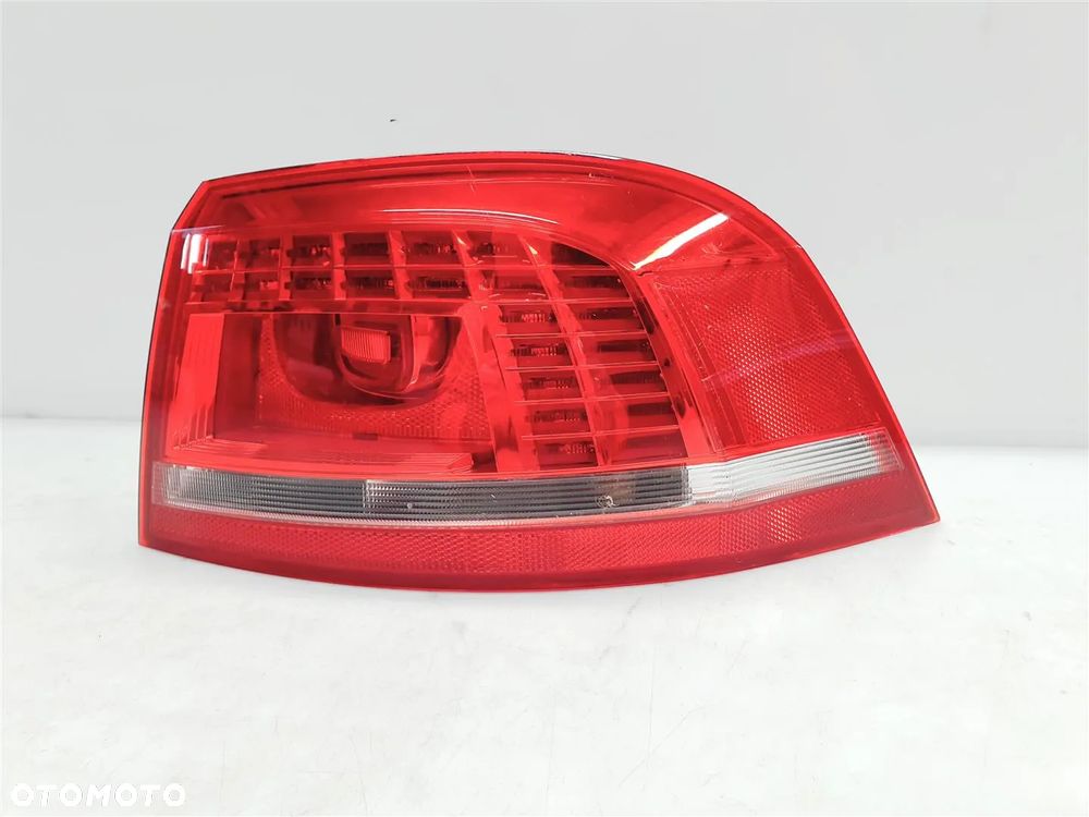 VW PASSAT B7 KOMBI 10r+ PRAWA LAMPA TYŁ LED ORY EU !!! - 1