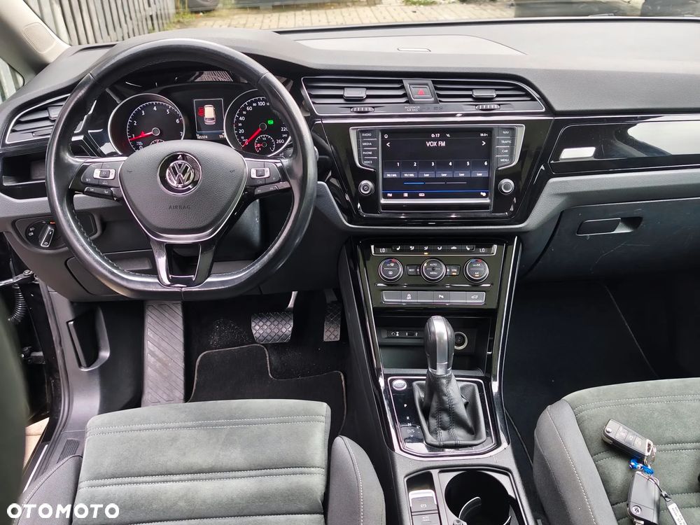 Volkswagen Touran 1.4 TSI (BlueMotion Technology) DSG Highline - 13