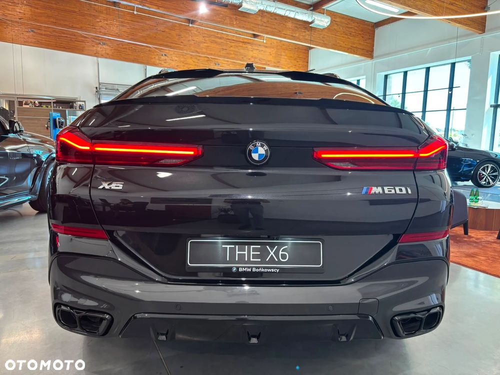 BMW X6 M60i mHEV sport - 30