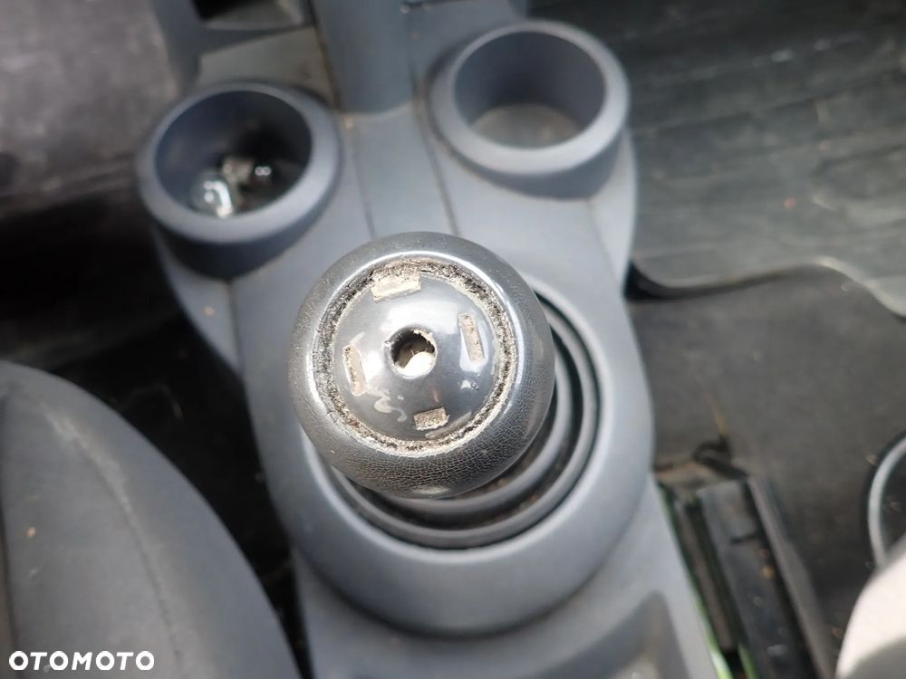 CZĘŚCI - Mitsubishi Colt VI Z30 1,3 4A90 70kW 95KM LIFT FL HB 5D 2009r. lakier 56H INDEX - 8156 - 9