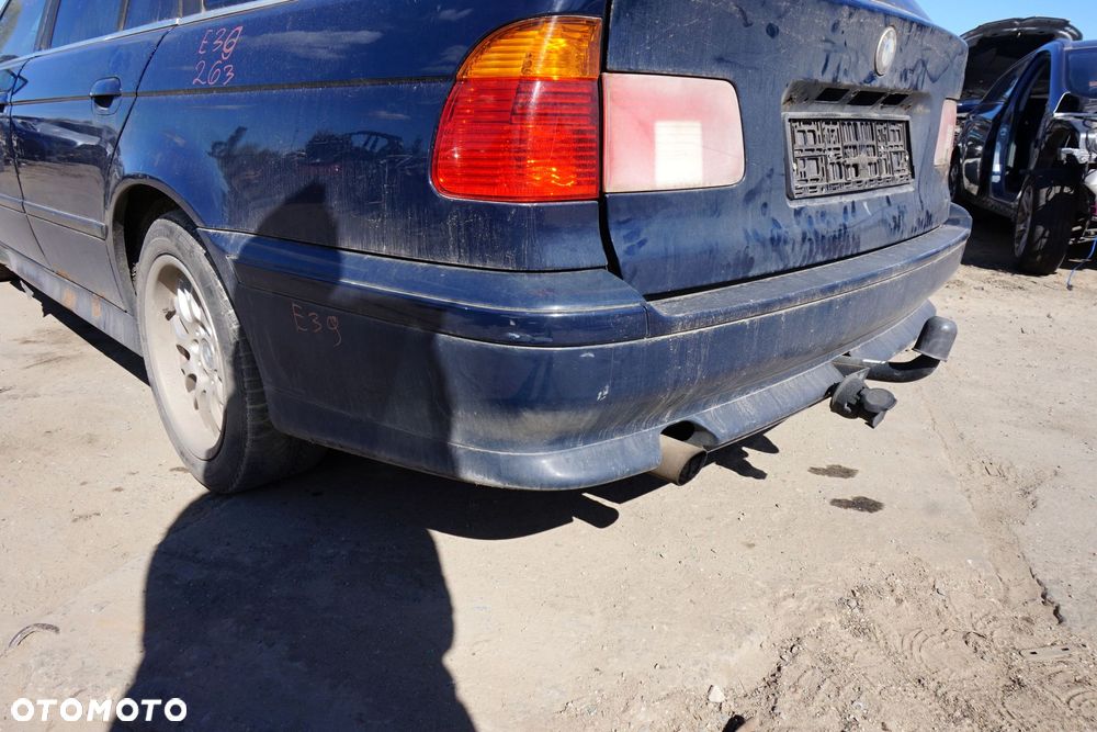 ZDERZAK TYLNY 5 E39 KOMBI 263  GRANATOWY BMW 1995-2000 - 4