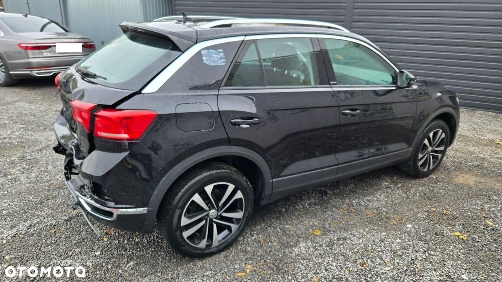 Volkswagen T-Roc - 26