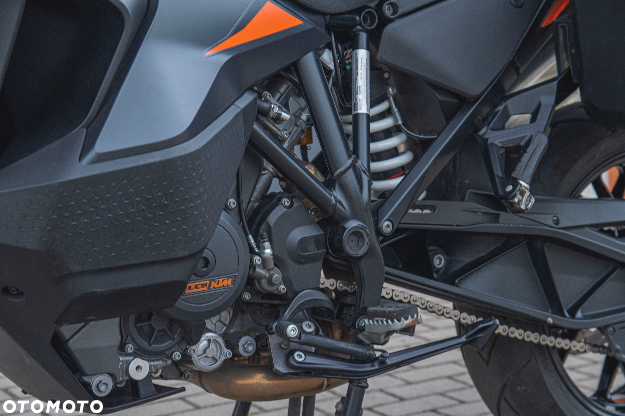 KTM Super Adventure - 12