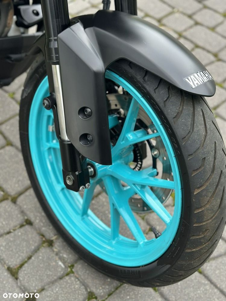 Yamaha MT - 11