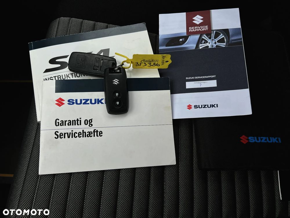 Suzuki SX4 1.6 Premium - 33