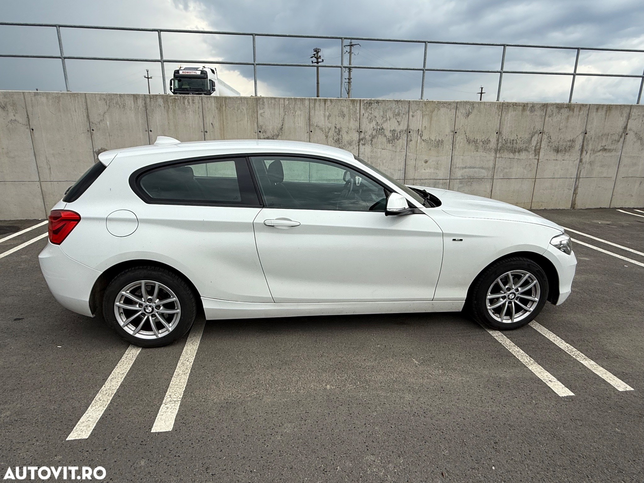 BMW Seria 1 114d - 10
