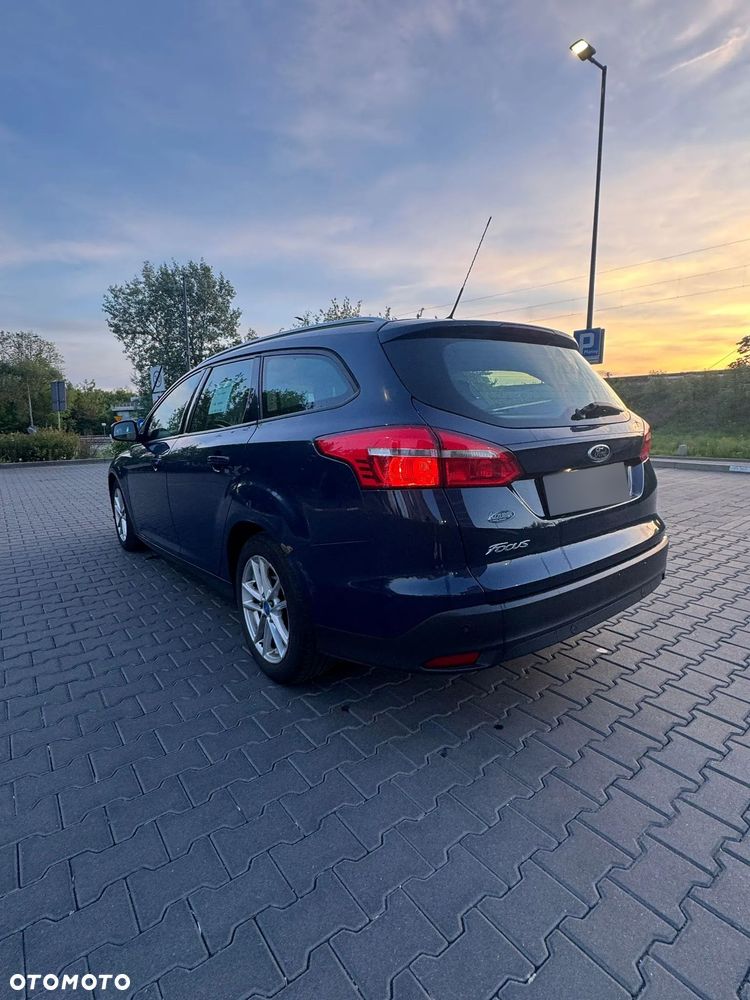 Ford Focus 1.5 TDCi Black Edition - 6