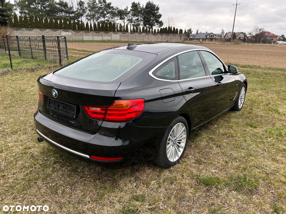 BMW 3GT 320d Luxury Line - 10
