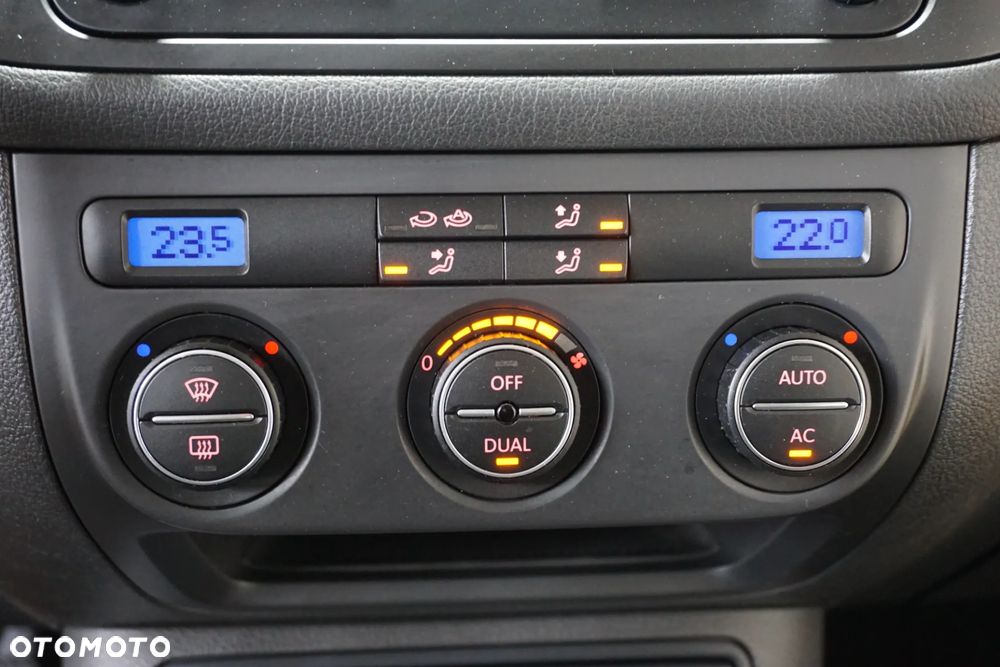 Volkswagen Golf Plus 1.6 Tour - 29