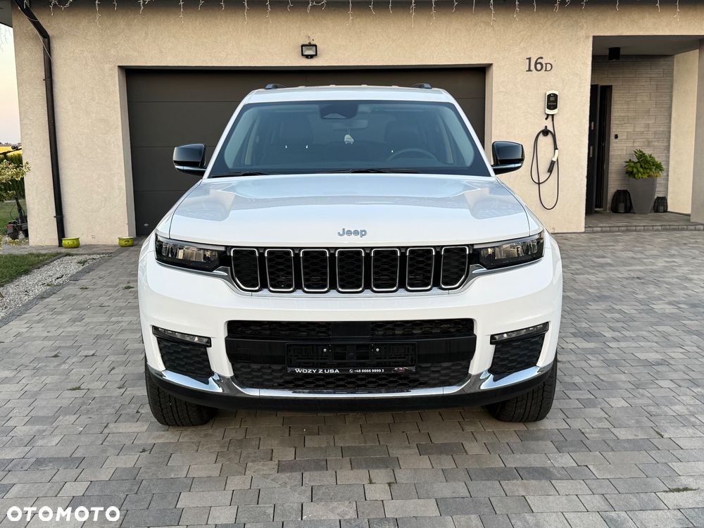 Jeep Grand Cherokee - 18