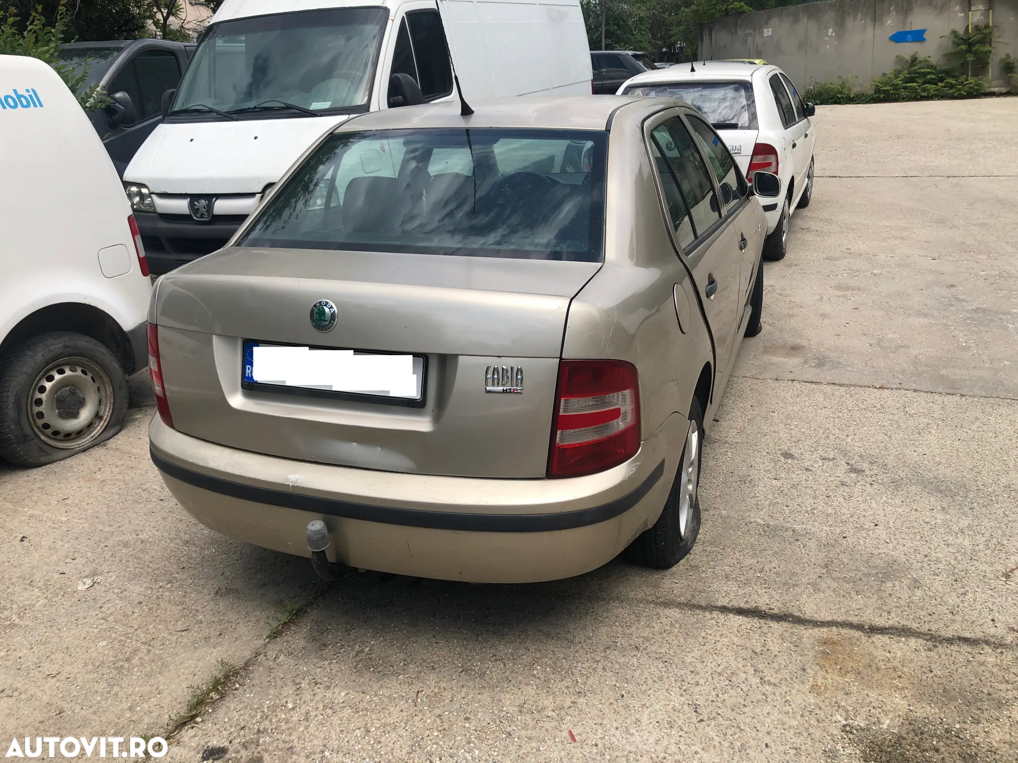 Dezmembrez Skoda Fabia 1 facelift 2006 bej auriu 1.2 benzina BME - 4