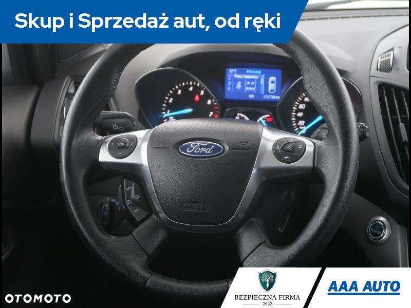 Ford Kuga - 14
