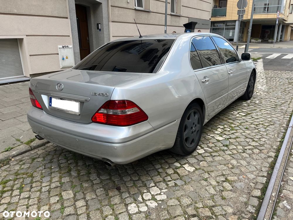Lexus LS 430 Voyage - 4