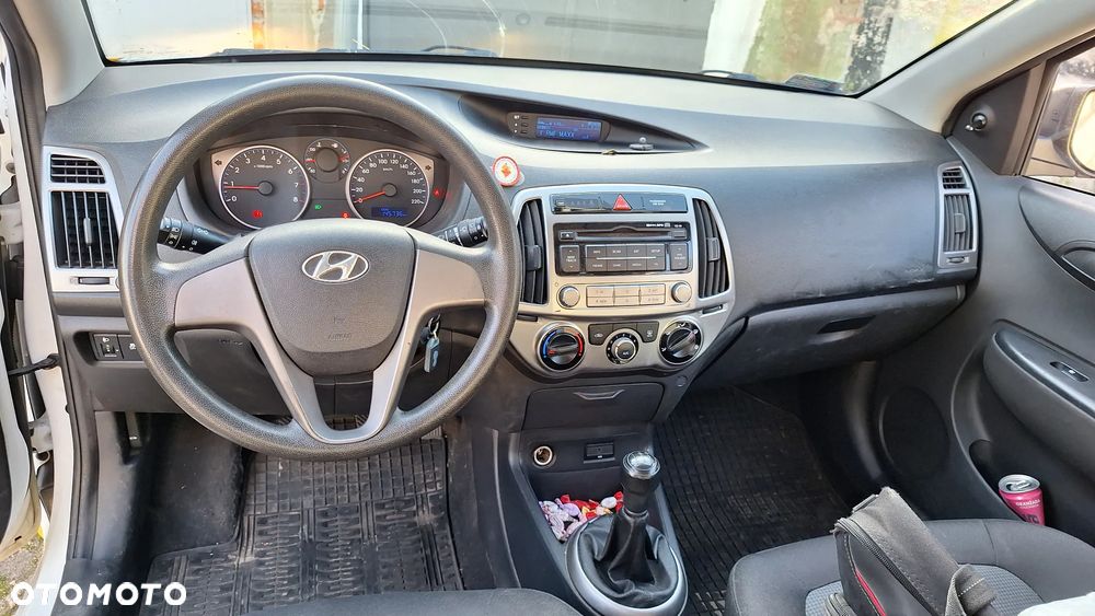 Hyundai i20 1.25 Classic + - 10