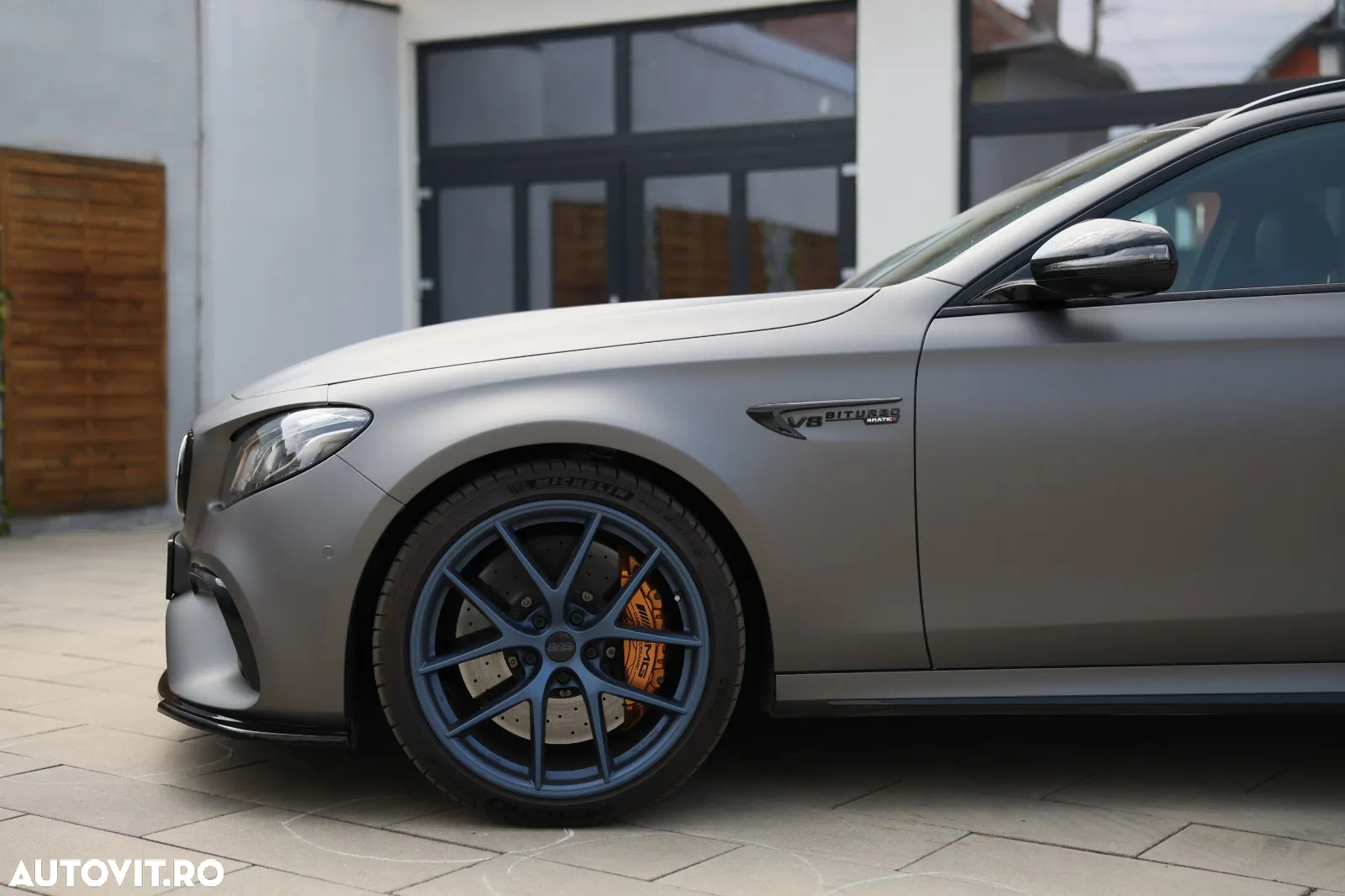 Mercedes-Benz E AMG 63 S 4Matic+ T 9G-TRONIC - 12