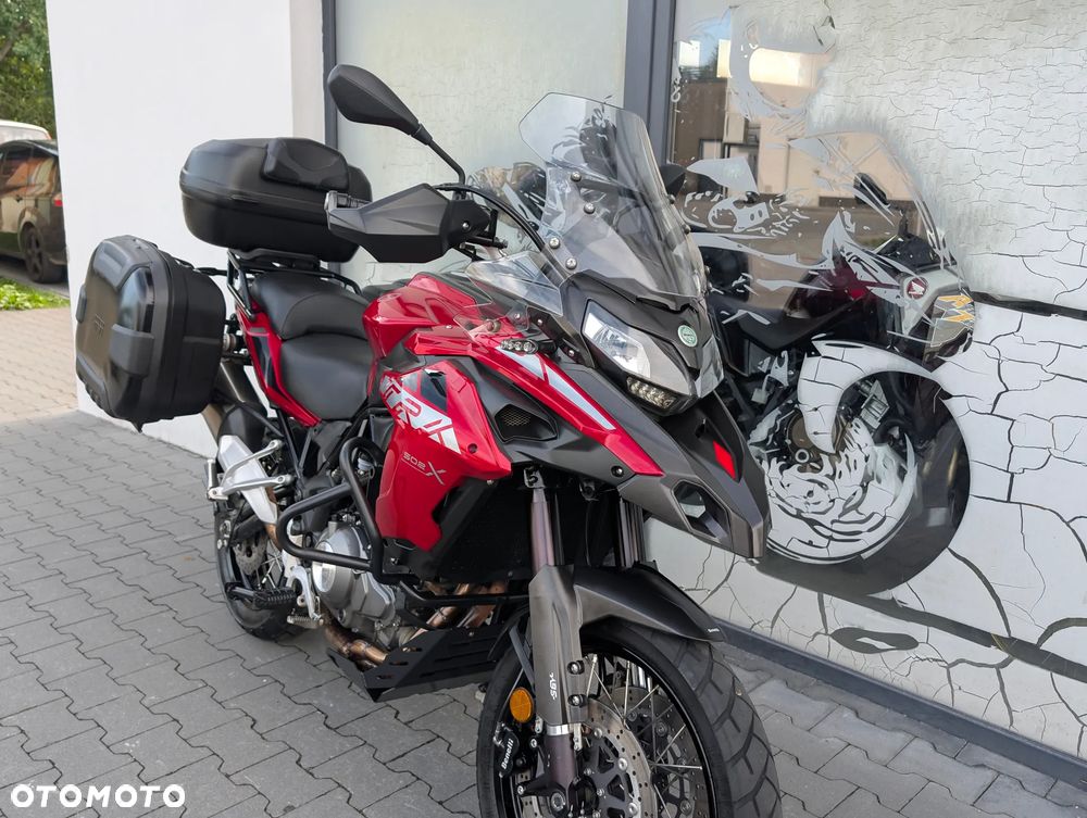 Benelli TRK 502X - 19