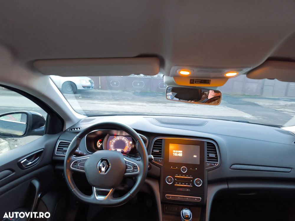 Renault Megane Grandtour ENERGY TCe 100 INTENS - 9