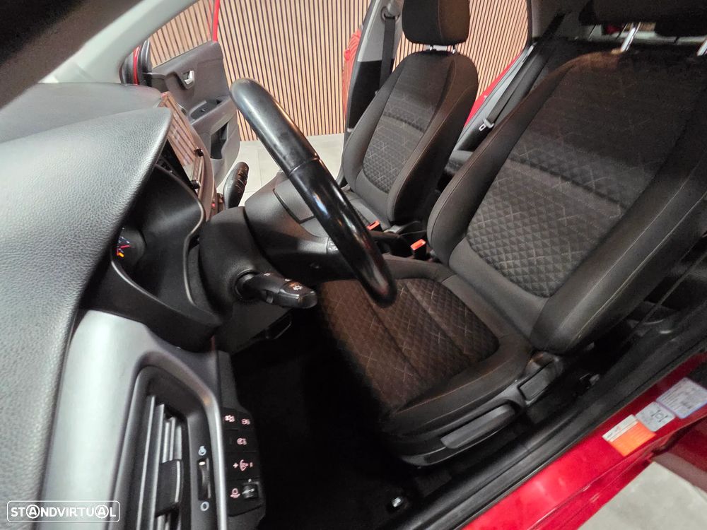 Kia Rio 1.2 CVVT Dynamic - 29