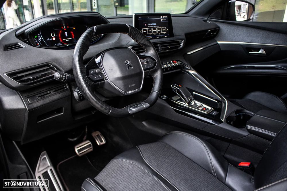 Peugeot 3008 1.6 PureTech GT EAT8 - 23