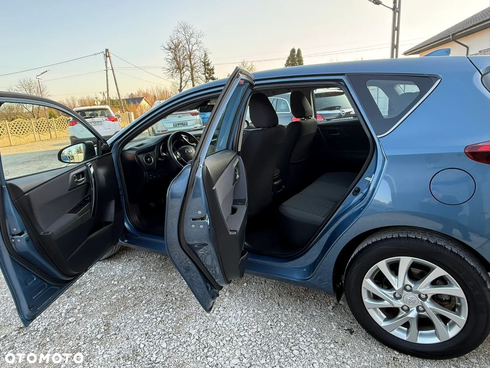 Toyota Auris 1.2 Turbo Edition S+ - 26