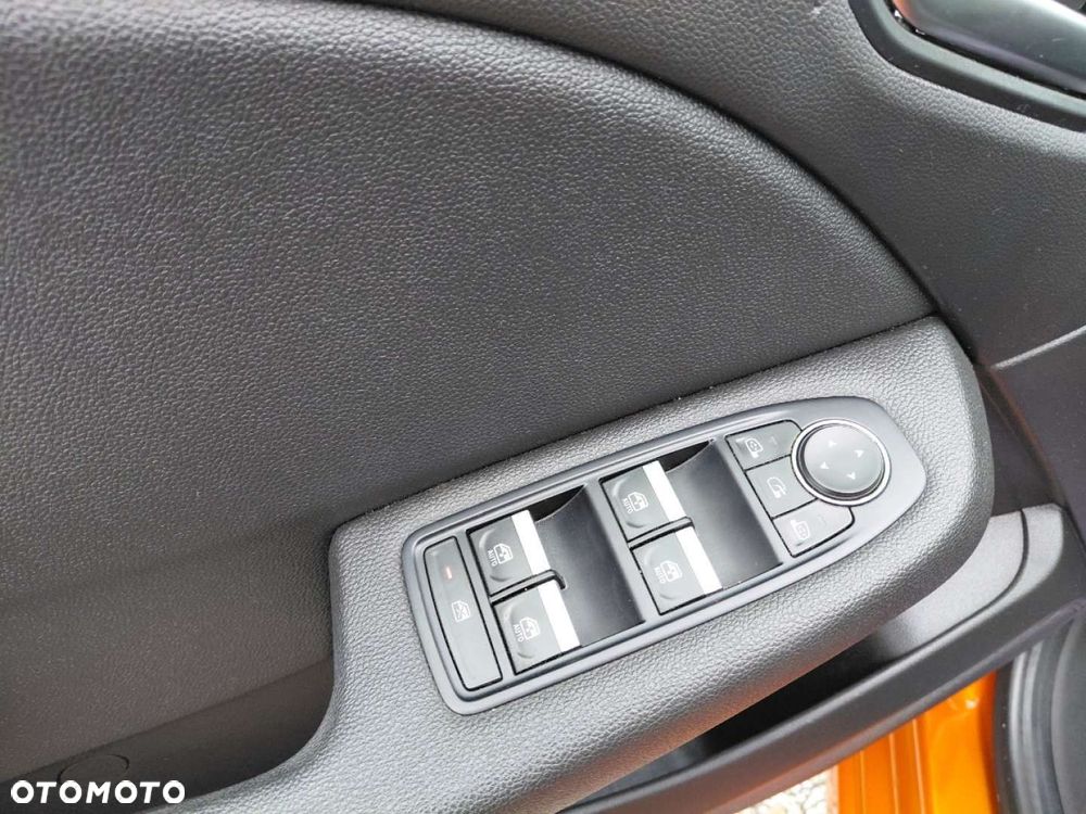 Renault Clio - 12