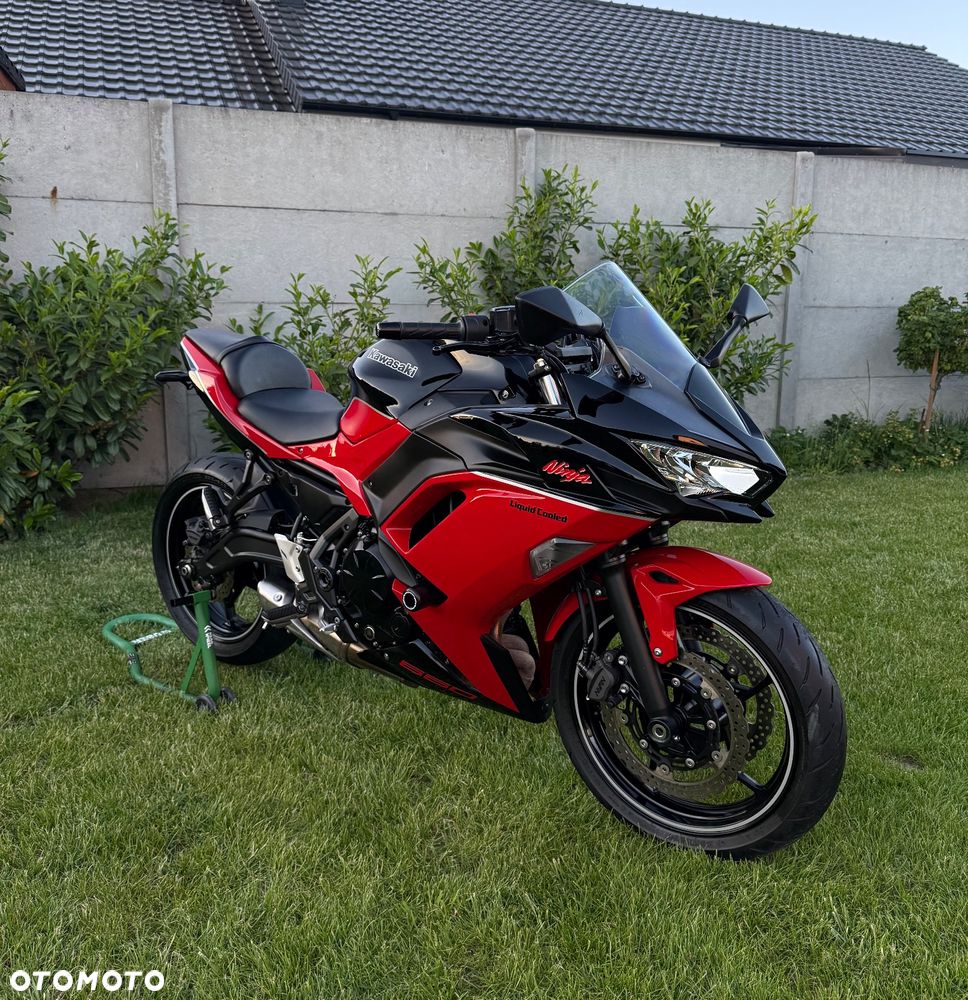 Kawasaki Ninja - 1