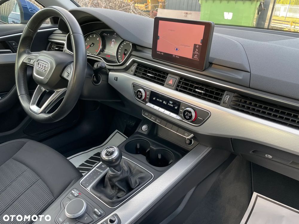 Audi A4 Avant 1.4 TFSI Design - 38