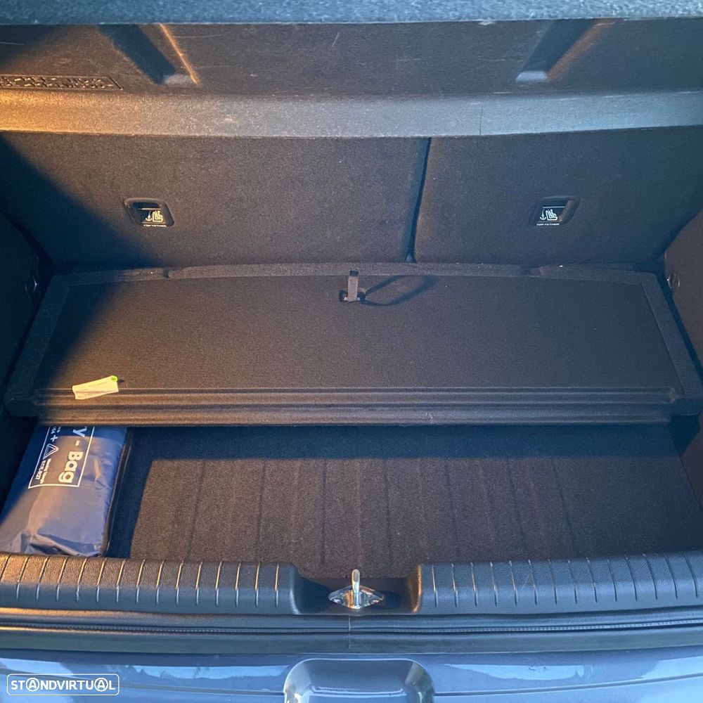 Hyundai i20 1.4 Comfort+P.Look+JLL16 AT - 39