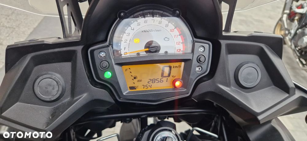 Kawasaki Versys 650 - 12