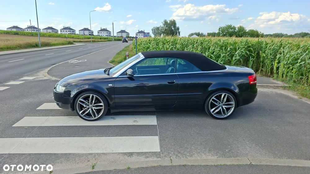 Audi A4 Cabrio - 8