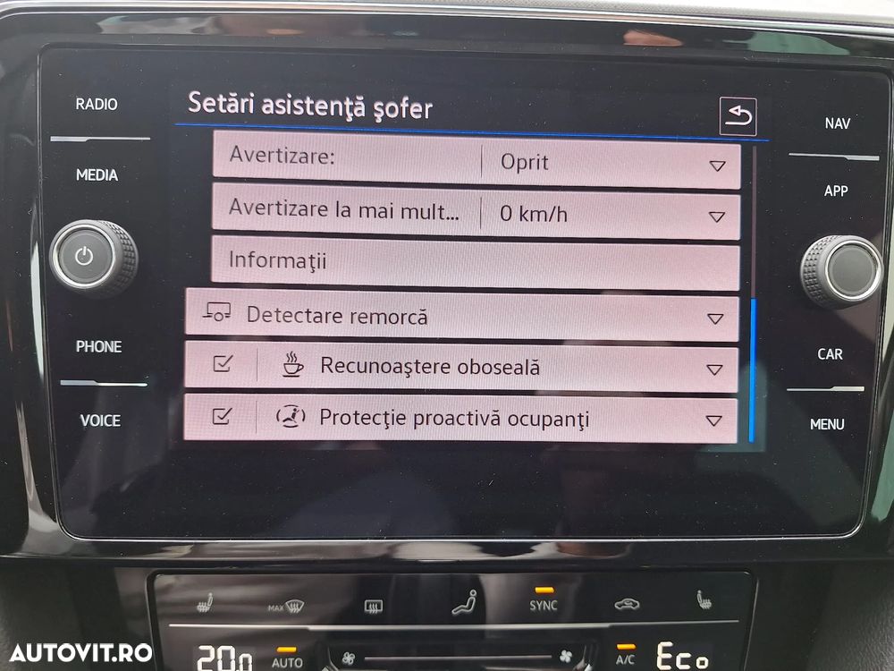Volkswagen Passat - 14