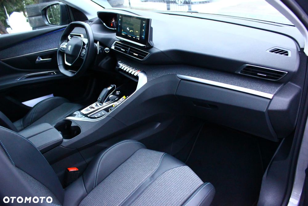 Peugeot 3008 BlueHDi 130 Stop & Start EAT8 Allure - 38