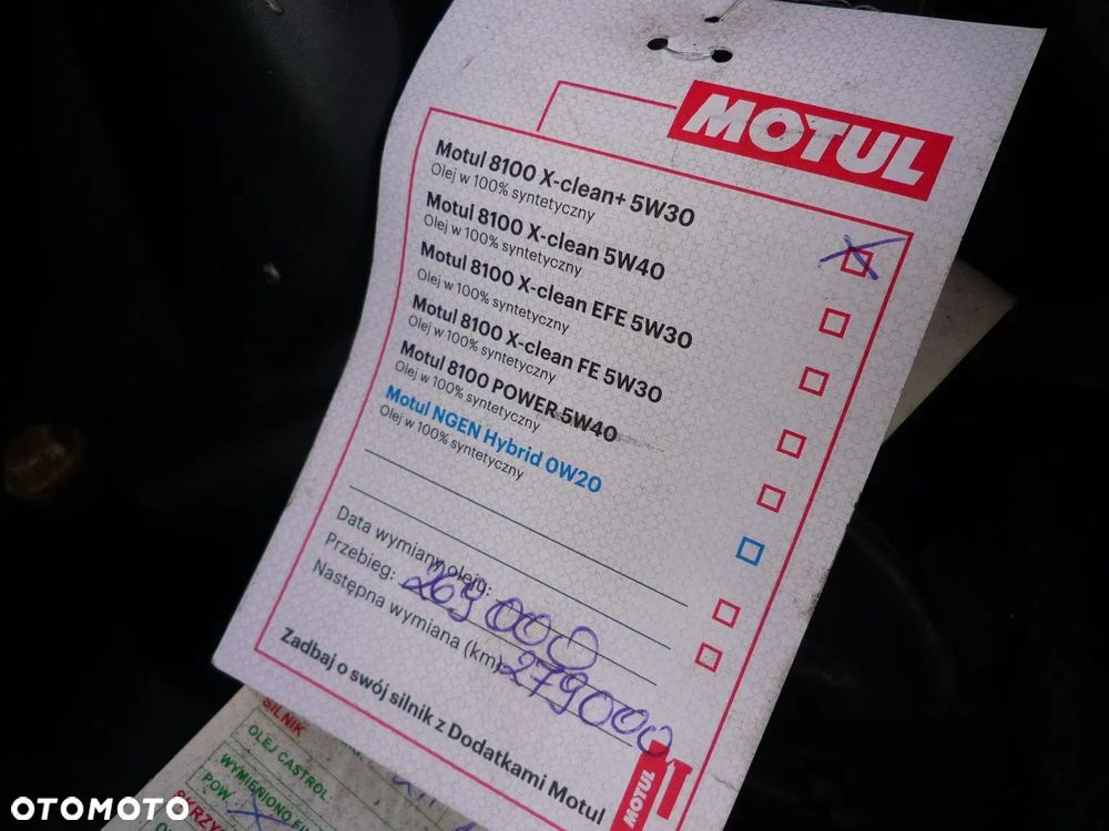 BMW Seria 5 520d - 37