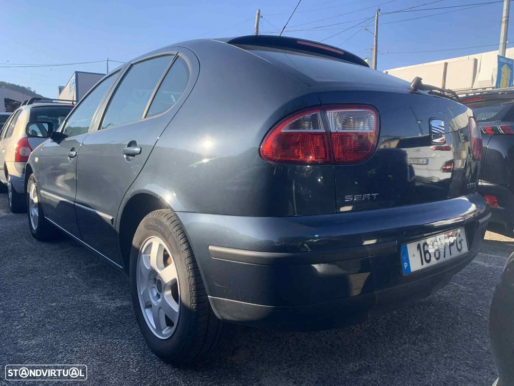 SEAT Leon 1.4 16V Confort JE - 10