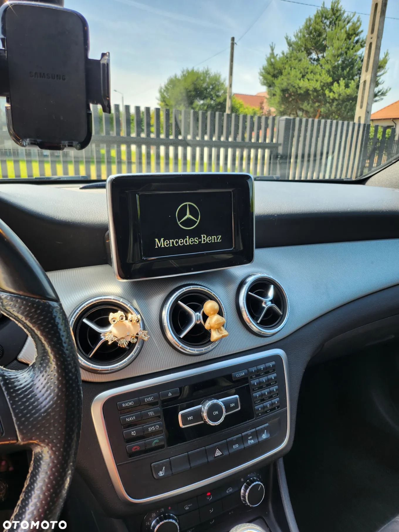 Mercedes-Benz CLA 180 - 6