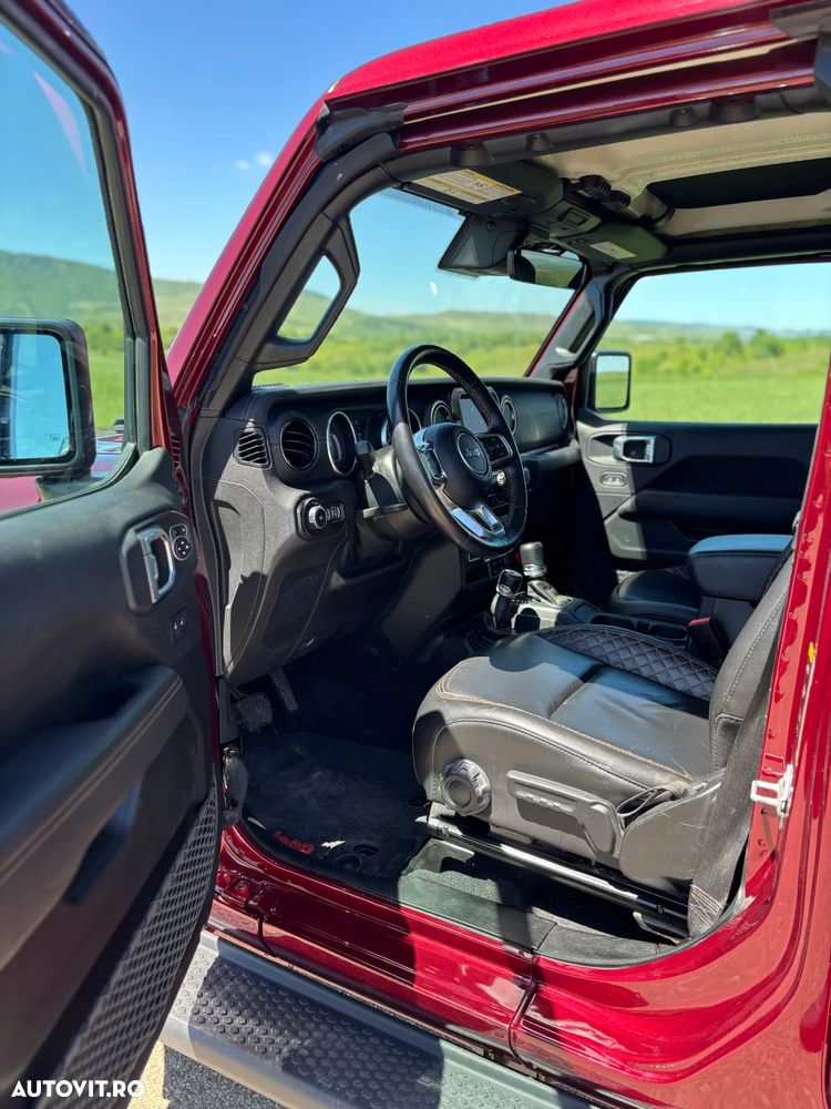 Jeep Wrangler - 9