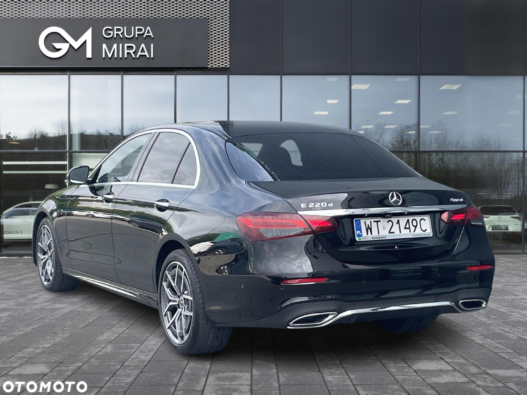 Mercedes-Benz Klasa E 220 d 4-Matic 9G-TRONIC - 3
