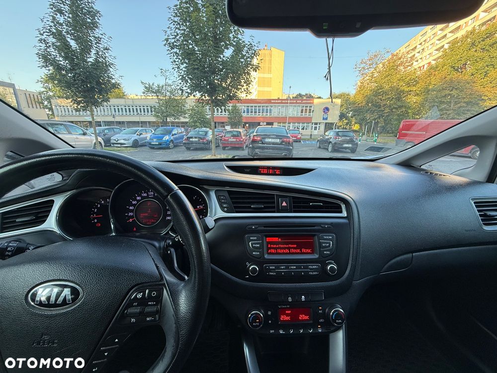 Kia Ceed 1.6 CRDi L DCT - 6
