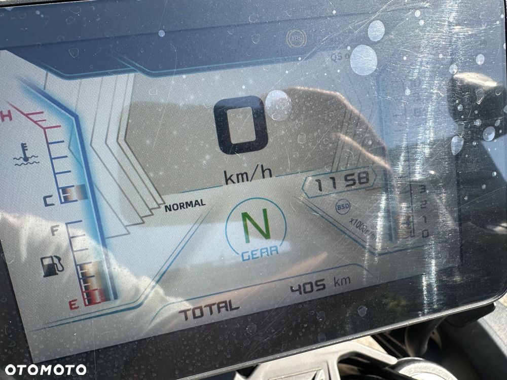 QJMOTOR 900 S - 6
