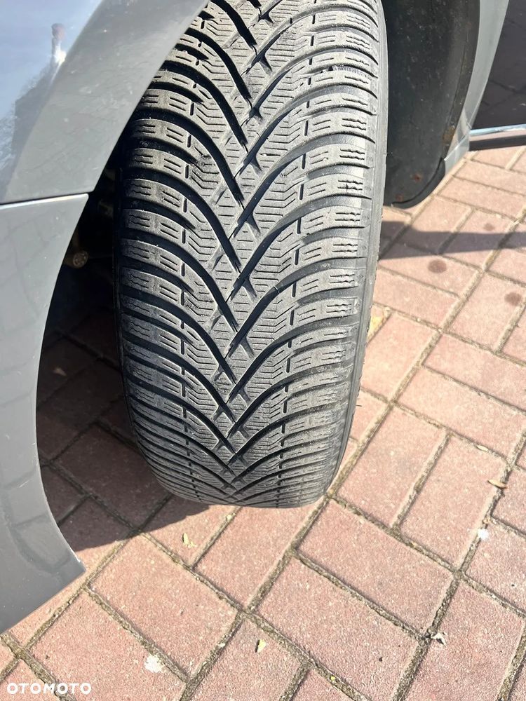Volkswagen Passat 2.0 TDI Comfortline DSG - 7