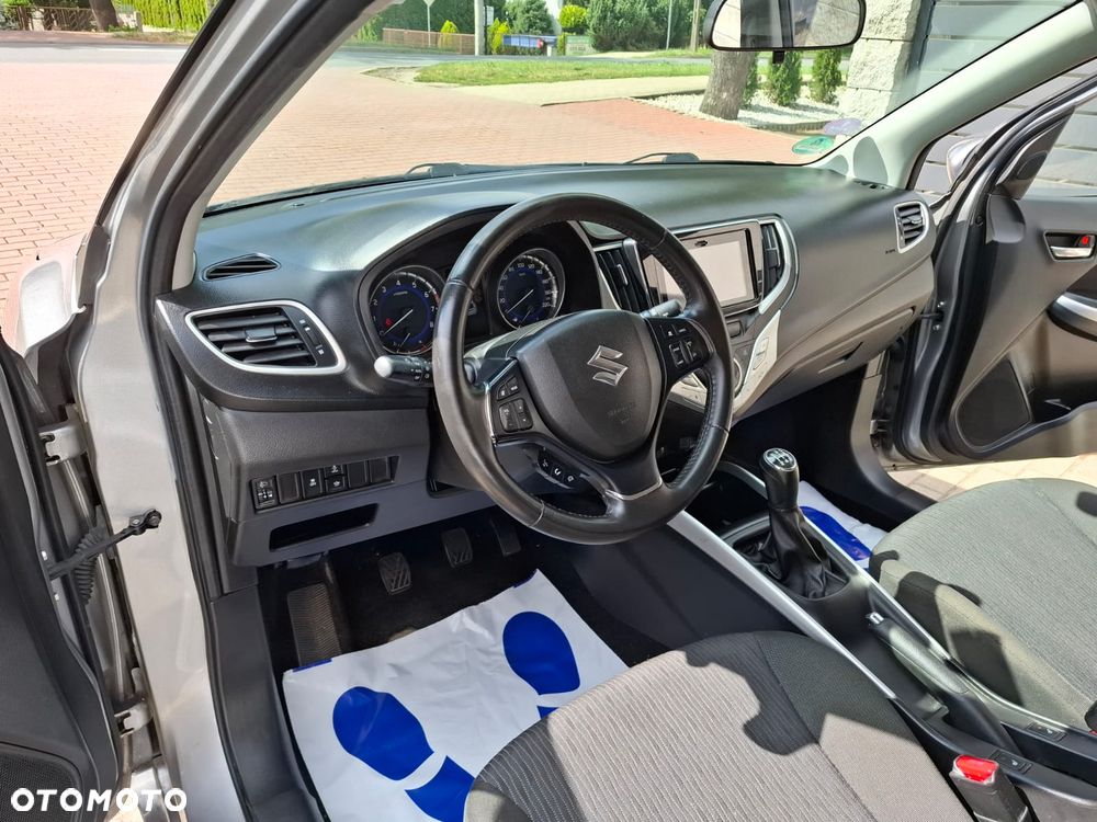 Suzuki Baleno 1.0 T Premium Plus - 9